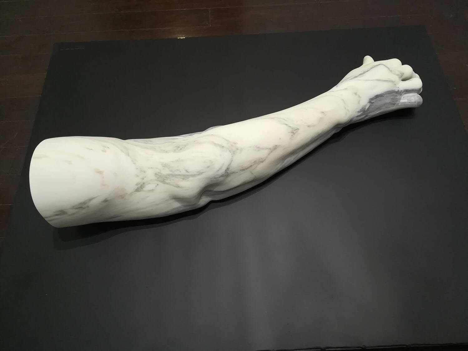 Solid body, aquous body | Marble 100cmX26cmX20cm | 2019